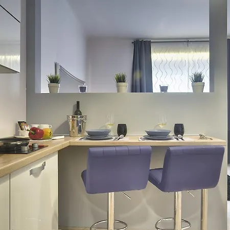Apartment D&a Center With Free Parking *