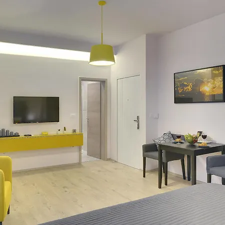 Apartman D&a Center With Free Parking Póla