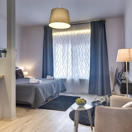 D&a Center With Free Parking Pula
