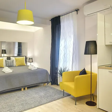 D&a Center With Free Parking Apartment