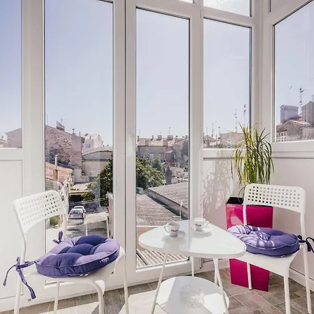 D&a Center With Free Parking דירה PUY