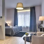 D&a Center With Free Parking Pula